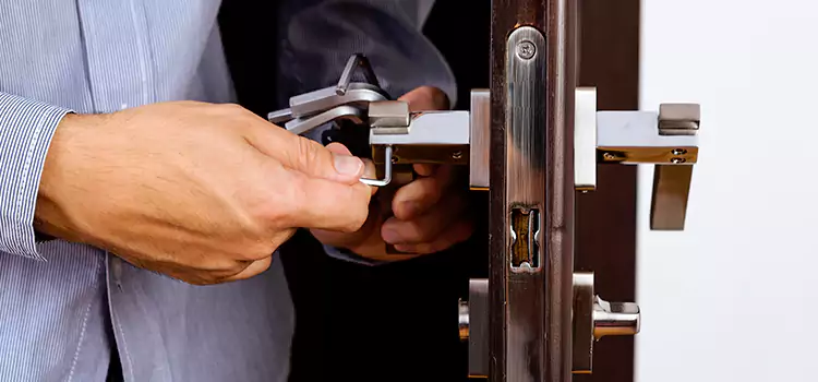 Commercial Door Lock Repair Wellesley